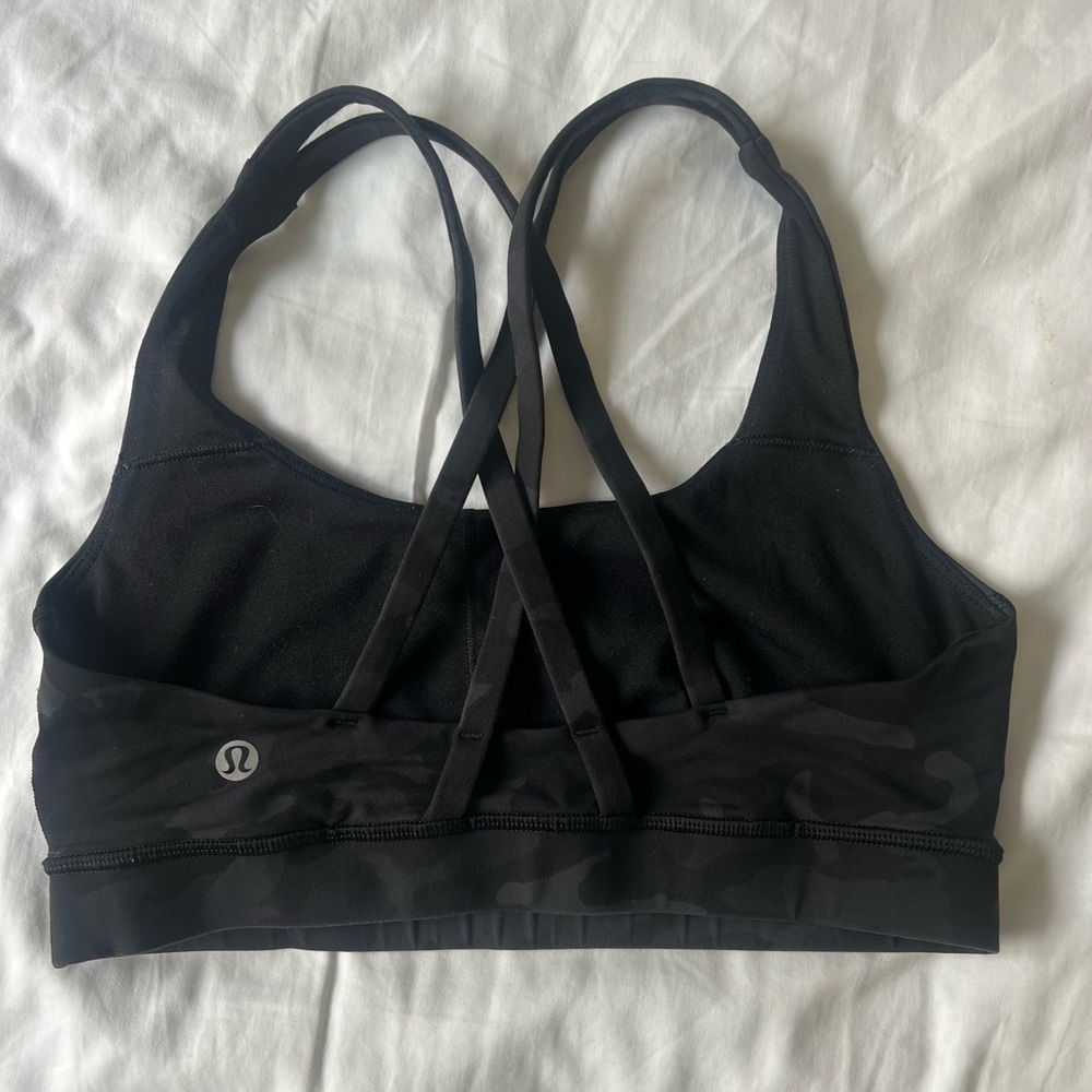 Lululemon camo sports bra